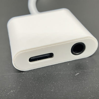 【中古】USB C to 3.5ｍｍ サウンドアダプター【秋葉原】