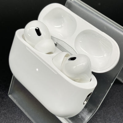 【中古】MagSafe充電ケース(USB-C)付きAirPods Pro(第2世代) MTJV3JA【秋葉原】