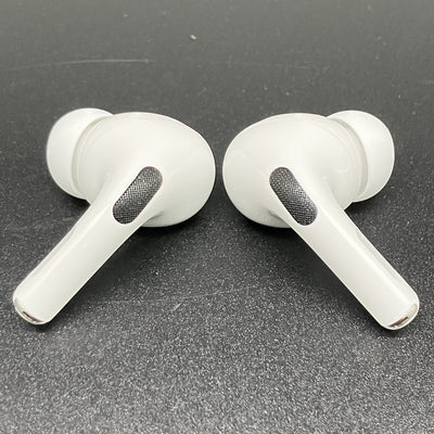 【中古】AirPods Pro (第2世代) MQD83J/A【秋葉原】