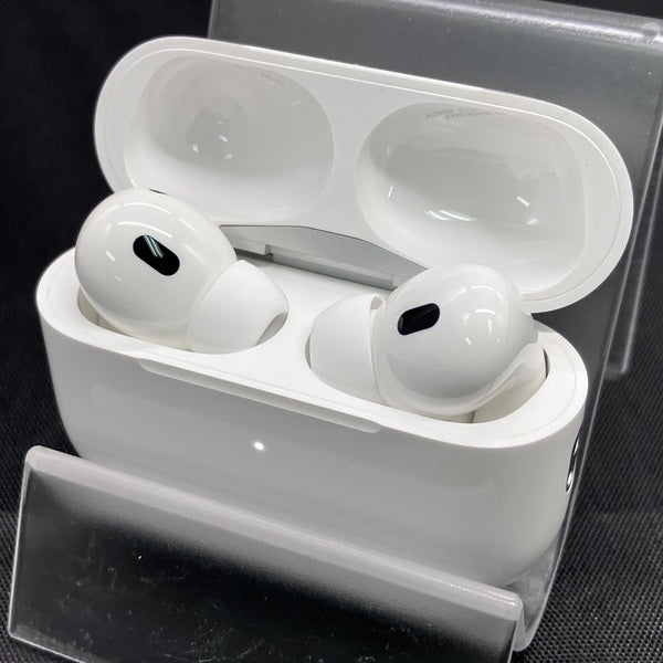 【中古】MagSafe充電ケース(USB-C)付きAirPods Pro(第2世代) MTJV3JA【秋葉原】