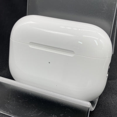 【中古】MagSafe充電ケース(USB-C)付きAirPods Pro(第2世代) MTJV3JA【秋葉原】