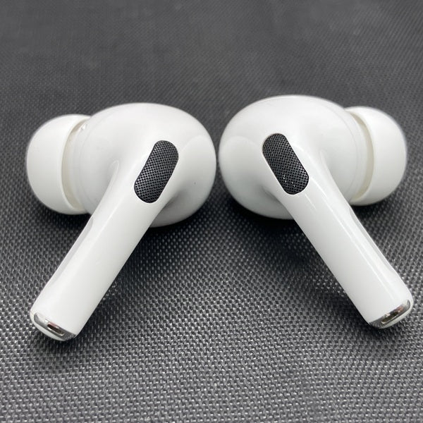 【中古】AirPods Pro (第2世代) MQD83J/A【秋葉原】
