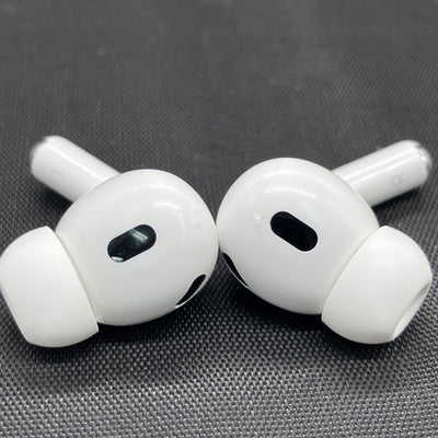 【中古】AirPods Pro (第2世代) MQD83J/A【秋葉原】