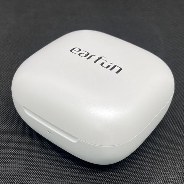 【中古】Air Pro 4i White【秋葉原】