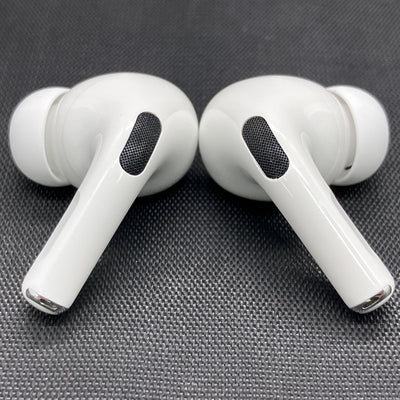 【中古】AirPods Pro (第2世代) MQD83J/A【秋葉原】