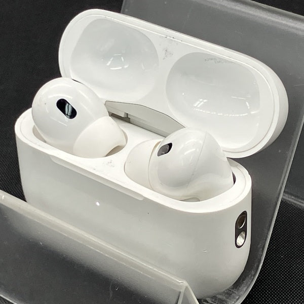 【中古】MagSafe充電ケース(USB-C)付きAirPods Pro(第2世代) MTJV3JA【名古屋】