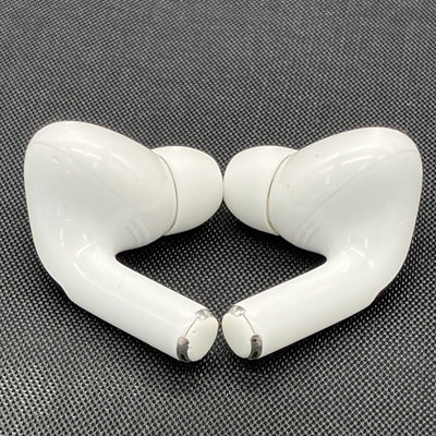 【中古】MagSafe充電ケース(USB-C)付きAirPods Pro(第2世代) MTJV3JA【名古屋】