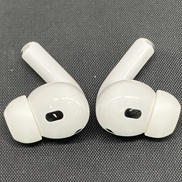 【中古】MagSafe充電ケース(USB-C)付きAirPods Pro(第2世代) MTJV3JA【秋葉原】
