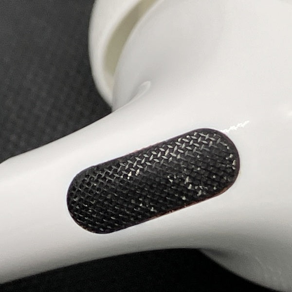 【中古】MagSafe充電ケース(USB-C)付きAirPods Pro(第2世代) MTJV3JA【秋葉原】