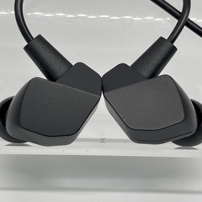 【中古】VR3000 for Gaming 【FI-VR3DPLMB】【秋葉原】