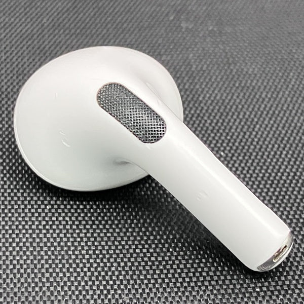 【中古】AirPods Pro (R側) (第2世代)(Lightning)【秋葉原】