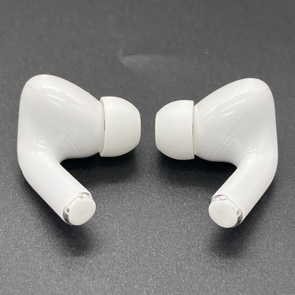 AirPods Pro 2 中古品　Lightning 正常動作 Amazon.co.jp: 【整備済み品】 Apple AirPods Pro (第2世代