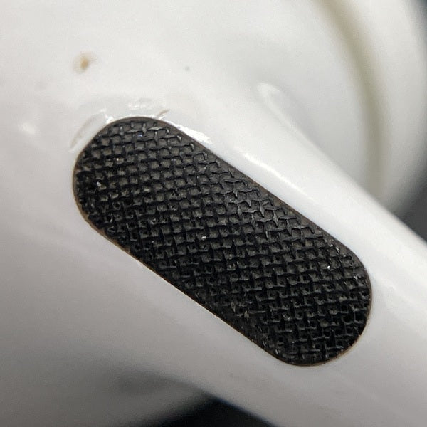 【中古】AirPods Pro (第2世代) MQD83J/A【日本橋】