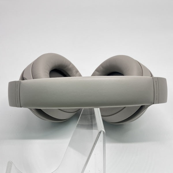 ［中古美品］SONY WF-1000XM4 プラチナシルバー 美品】SONY WF-1000XM4 プラチナシルバー ノイズキャンセリング