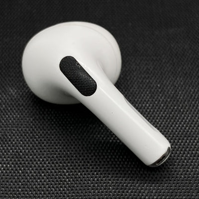 【中古】AirPods Pro (R側) (第2世代)(Lightning)【秋葉原】