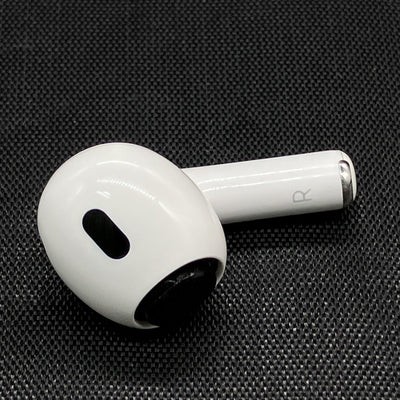 【中古】AirPods Pro (R側) (第2世代)(Lightning)【秋葉原】