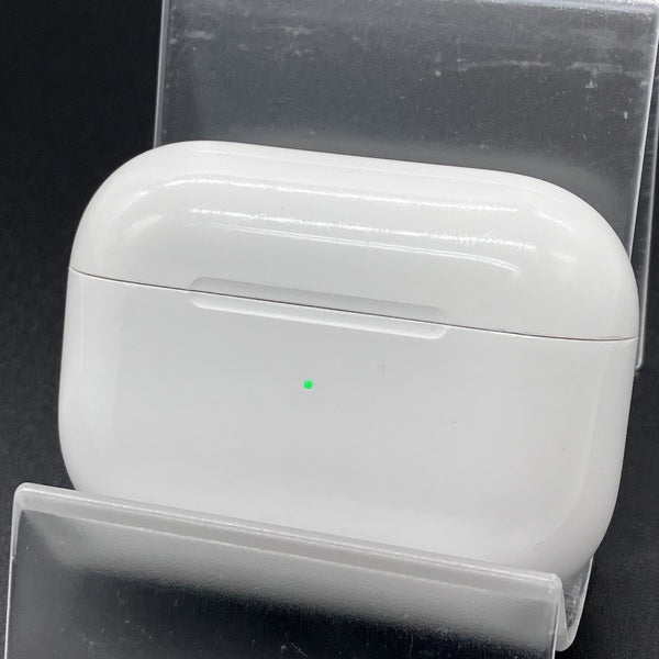 【中古】Apple AirPods Pro MLWK3J/A  (2021/Magsafe)【秋葉原】