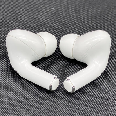 【中古】AirPods Pro (第2世代) MQD83J/A【秋葉原】