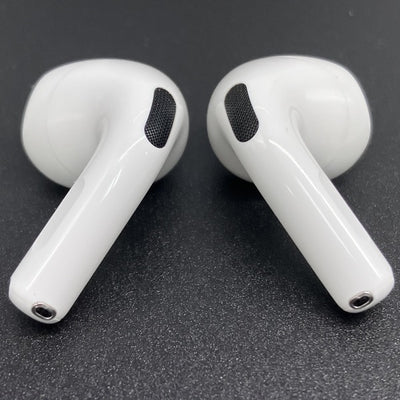 【中古】AirPods 4 MXP93J/A（アクティブノイズキャンセリング搭載）【名古屋】
