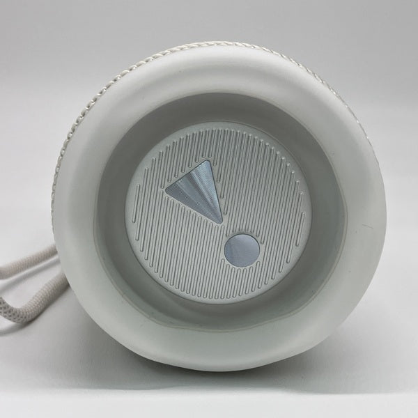 【中古】FLIP6 ホワイト【JBLFLIP6WHT】【秋葉原】