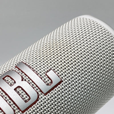 【中古】FLIP6 ホワイト【JBLFLIP6WHT】【秋葉原】