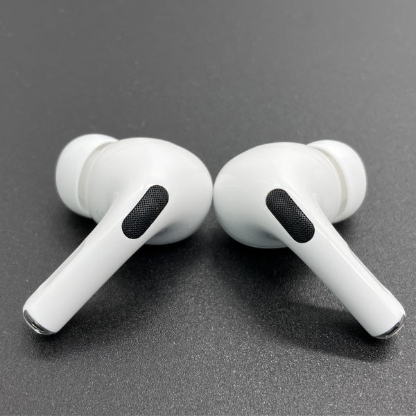 【中古】AirPods Pro (第2世代) MQD83J/A【秋葉原】