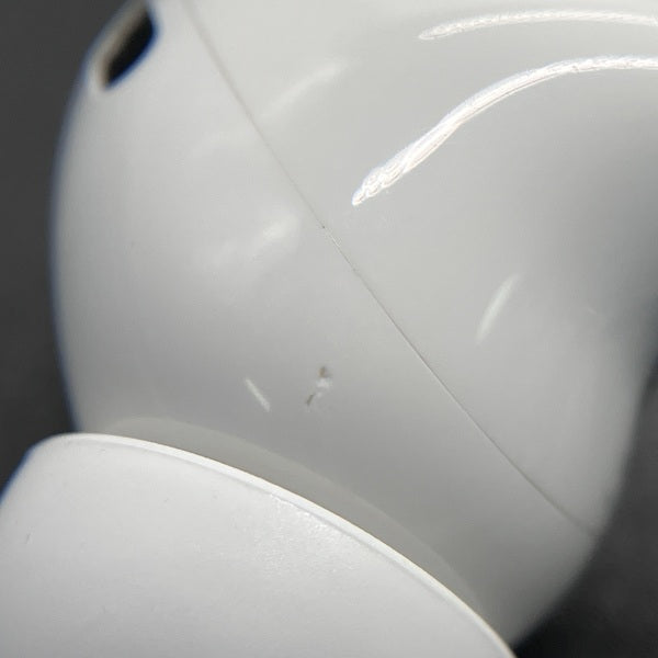 【中古】AirPods Pro (第2世代) MQD83J/A【秋葉原】
