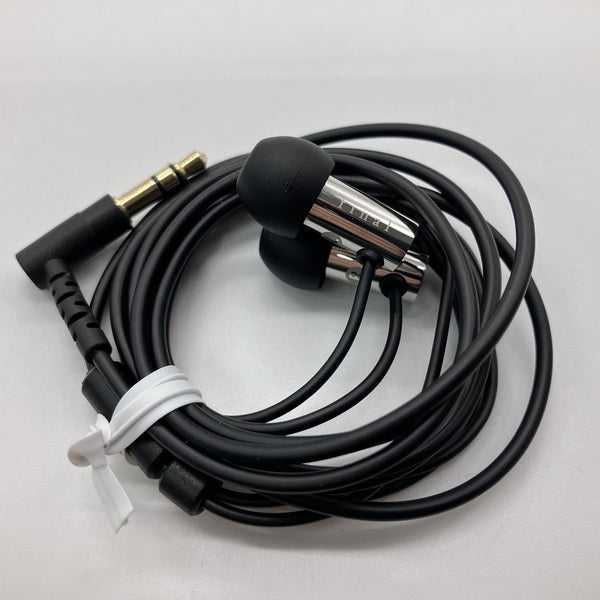 【中古】E3000 【FI-E3DSS】【秋葉原】