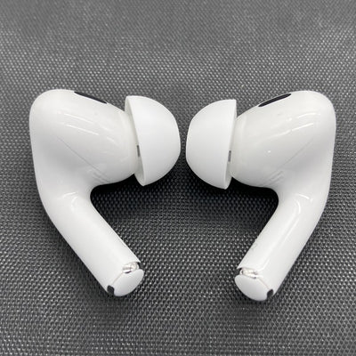 【中古】MagSafe充電ケース(USB-C)付きAirPods Pro(第2世代) MTJV3JA【秋葉原】