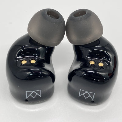 【中古】FoKus Triumph 【NOB-FOKUSTRH-B】【秋葉原】
