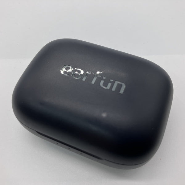 【中古】Air Pro 4 - Black【秋葉原】