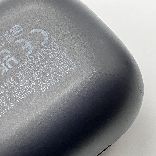 【中古】Air Pro 4 - Black【秋葉原】