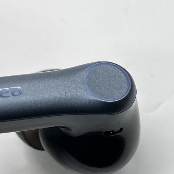 【中古】Air Pro 4 - Black【秋葉原】