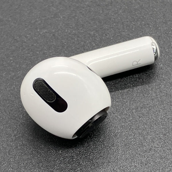 【中古】AirPods Pro （R側）【秋葉原】