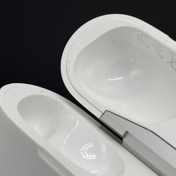 【中古】AirPods Pro 充電ケース【秋葉原】