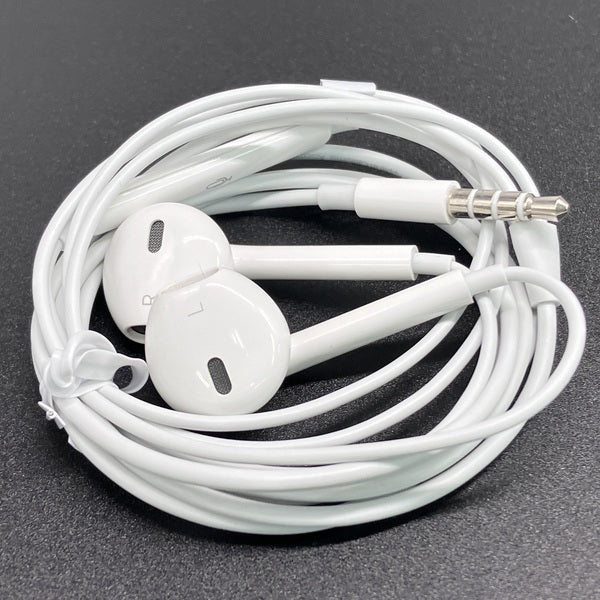 【中古】Apple EarPods with Remote and Mic【名古屋】