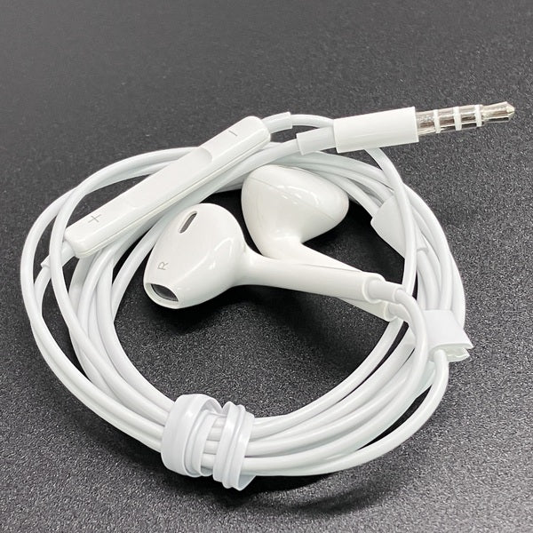 【中古】Apple EarPods with Remote and Mic【名古屋】