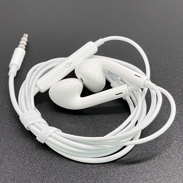 【中古】Apple EarPods with Remote and Mic【名古屋】