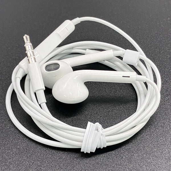 【中古】Apple EarPods with Remote and Mic【名古屋】