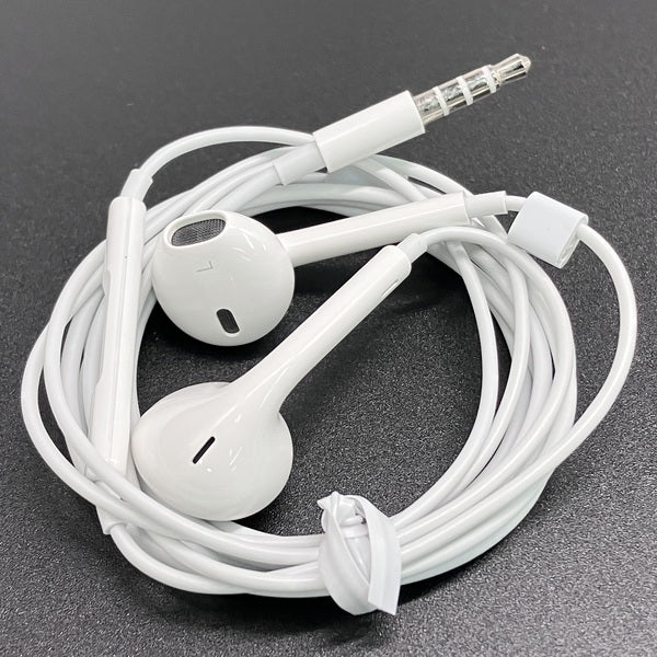 【中古】Apple EarPods with Remote and Mic【名古屋】