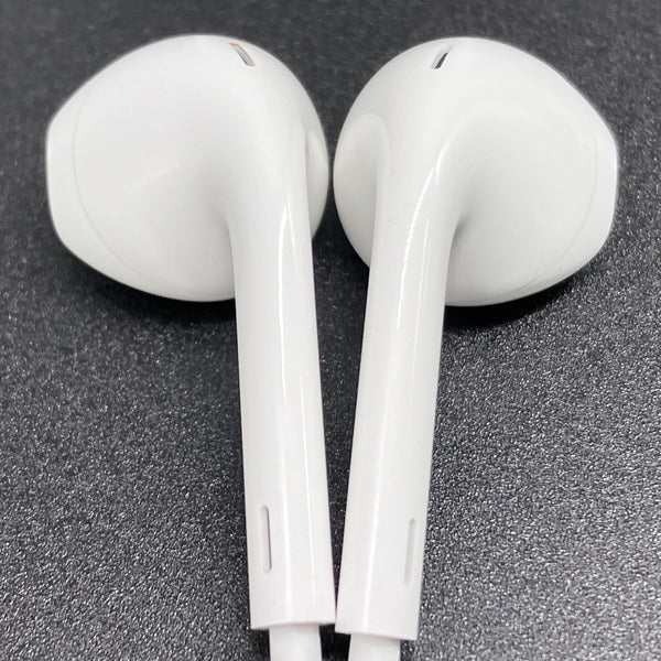 【中古】Apple EarPods with Remote and Mic【名古屋】