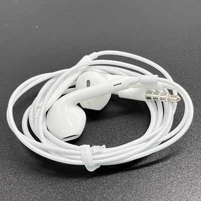 【中古】Apple EarPods with Remote and Mic【名古屋】