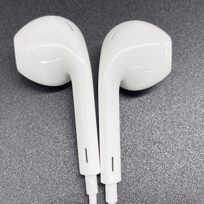 【中古】Apple EarPods with Remote and Mic【名古屋】