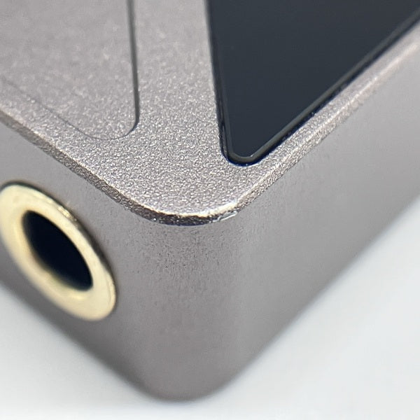 【中古】UA4 チタニウム【名古屋】