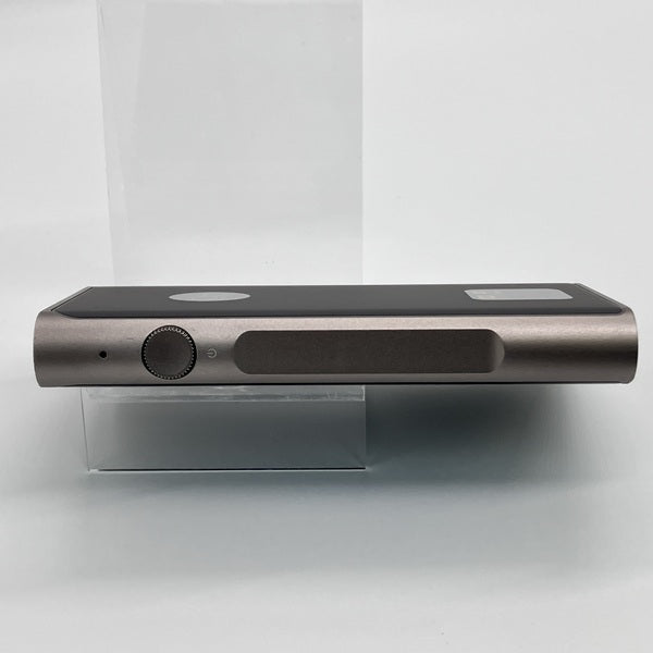 【中古】M6 PRO チタニウム【日本橋】