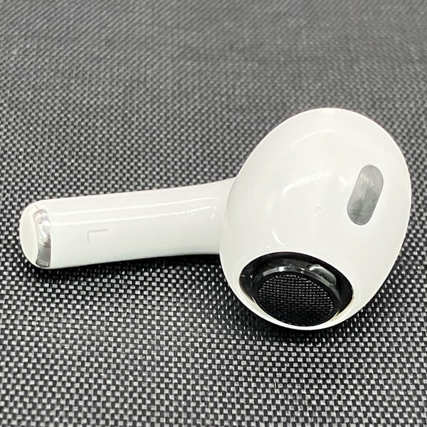 【キズ有り】AirPods Pro2（Lightning仕様）中古 Amazon.co.jp: 【整備済み品】 Apple AirPods Pro (第2世代