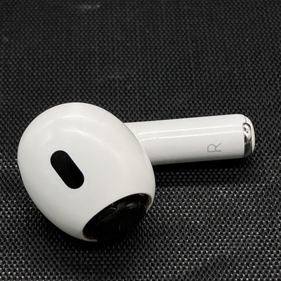 【中古】AirPods Pro (R側) (第2世代)(Lightning)【秋葉原】