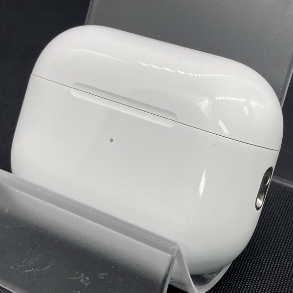【中古】MagSafe充電ケース(USB-C)付きAirPods Pro(第2世代) MTJV3JA【秋葉原】
