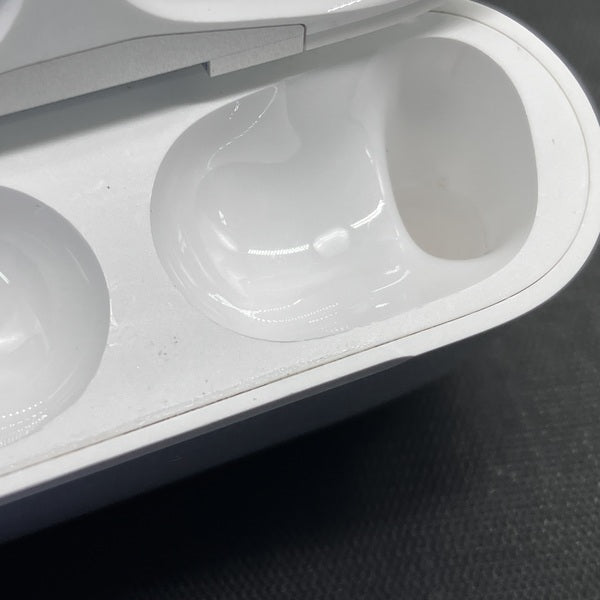 【中古】AirPods Pro (第2世代) MQD83J/A【秋葉原】
