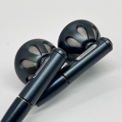 【中古】FF5 Black 【FIO-IEM-FF5-B】【秋葉原】